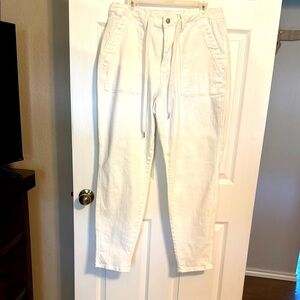 Judy Blue White airplane jeans. Worn once!